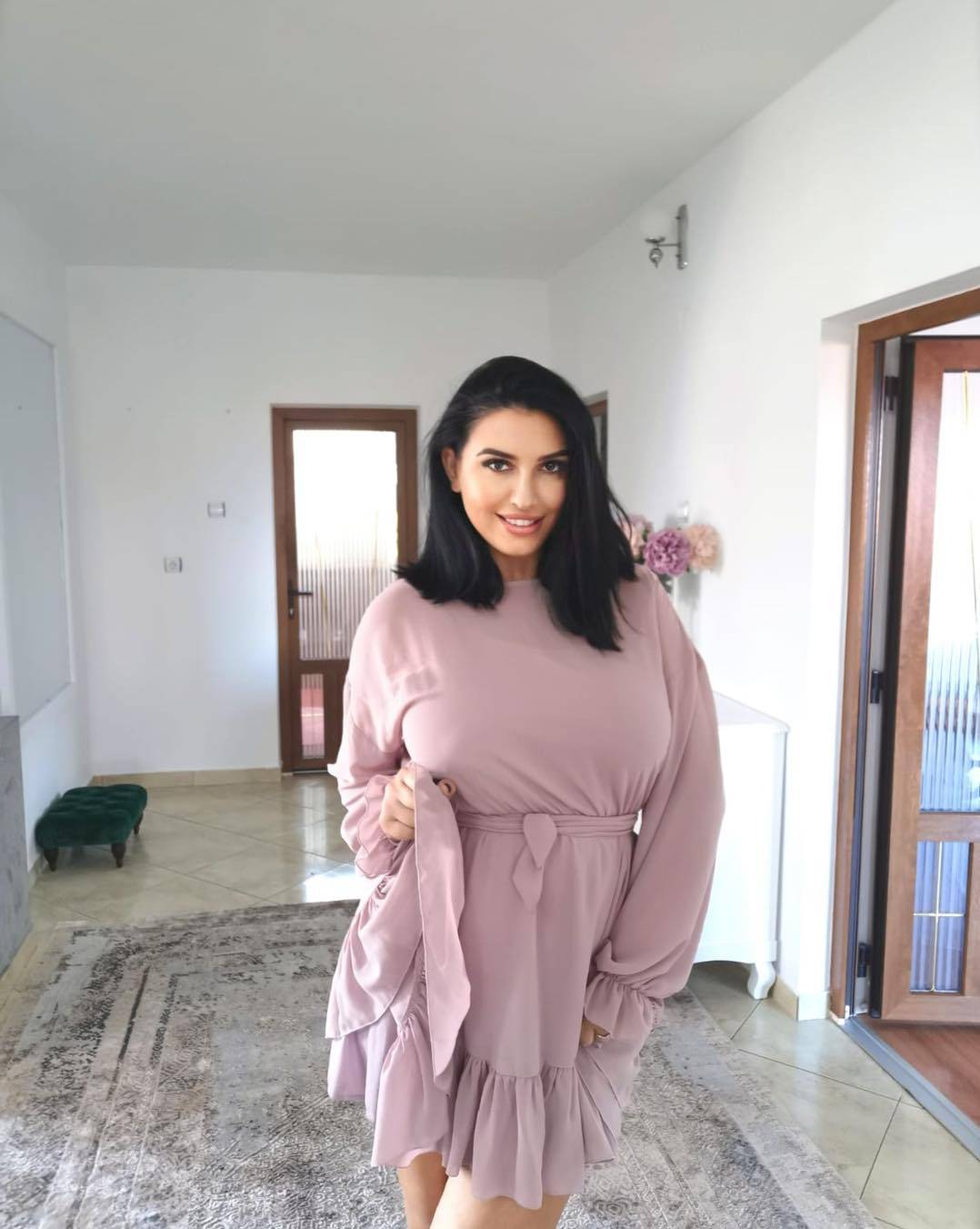 Šaty Emelle